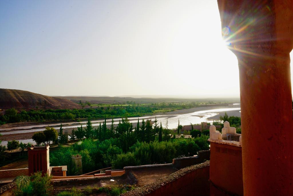 Dar Mouna Ait Ben Haddou Bagian luar foto